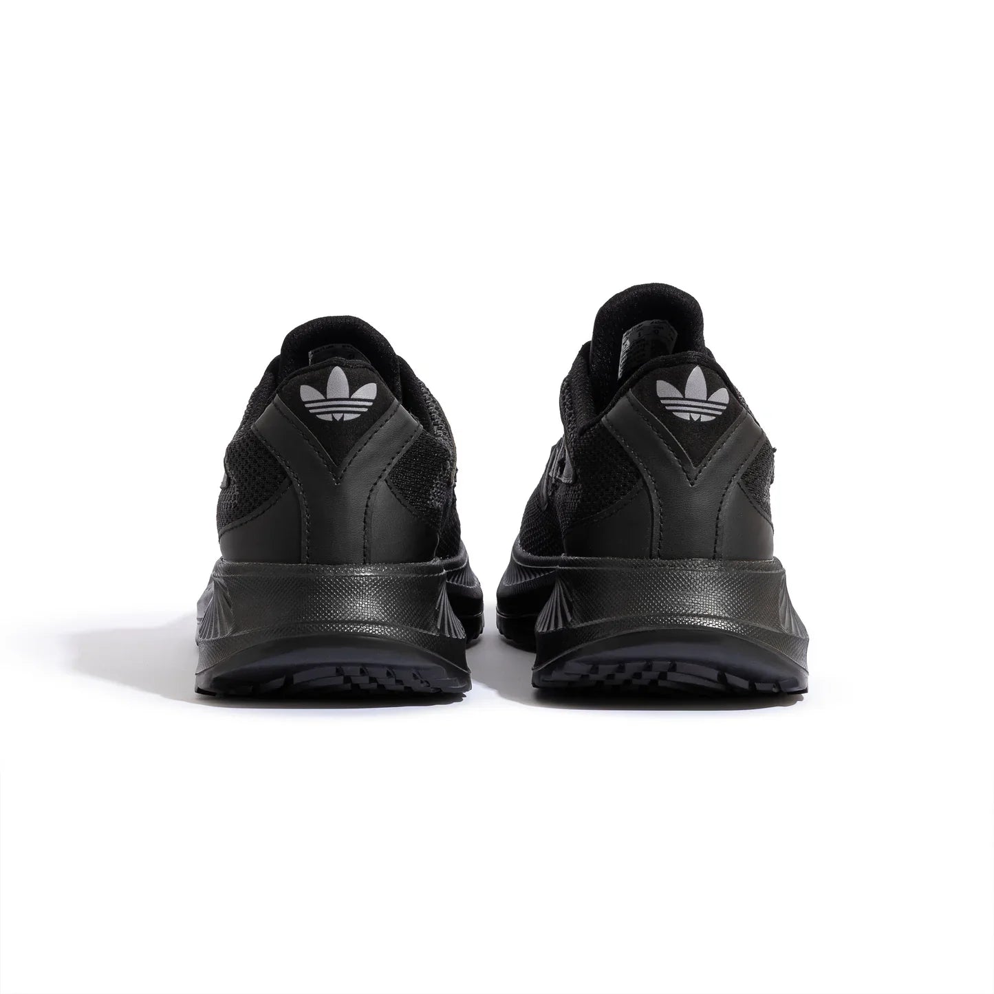 Mirror-Breathable Hard Black