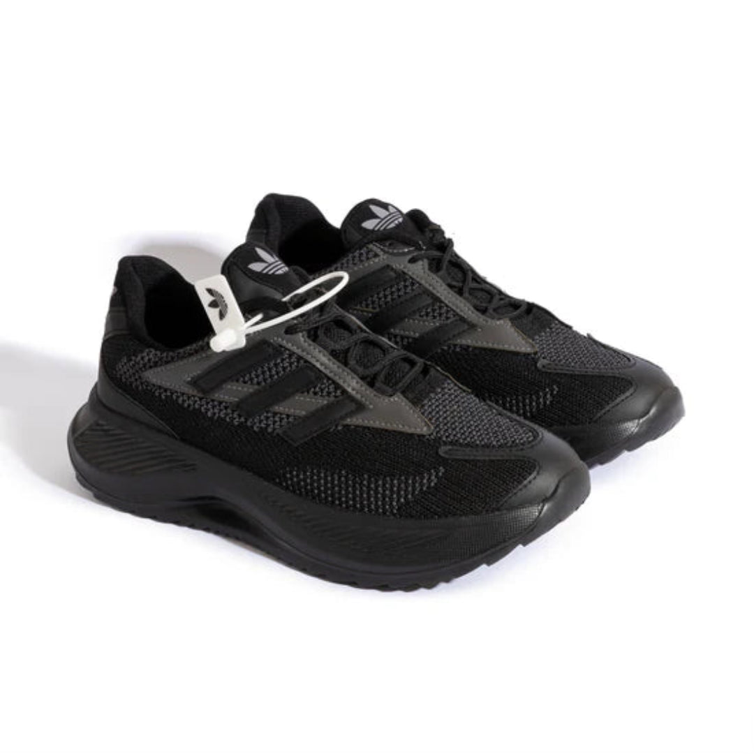 Mirror-Breathable Hard Black